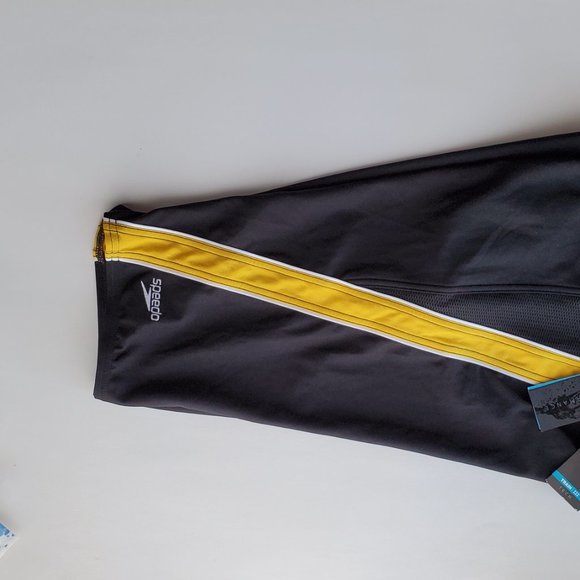 SPEEDO Performance - Men’s Jammer Swim Suit – 32” – New - Picture 4 of 4